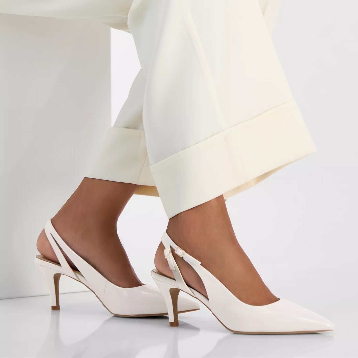 Clover Slingback Beige