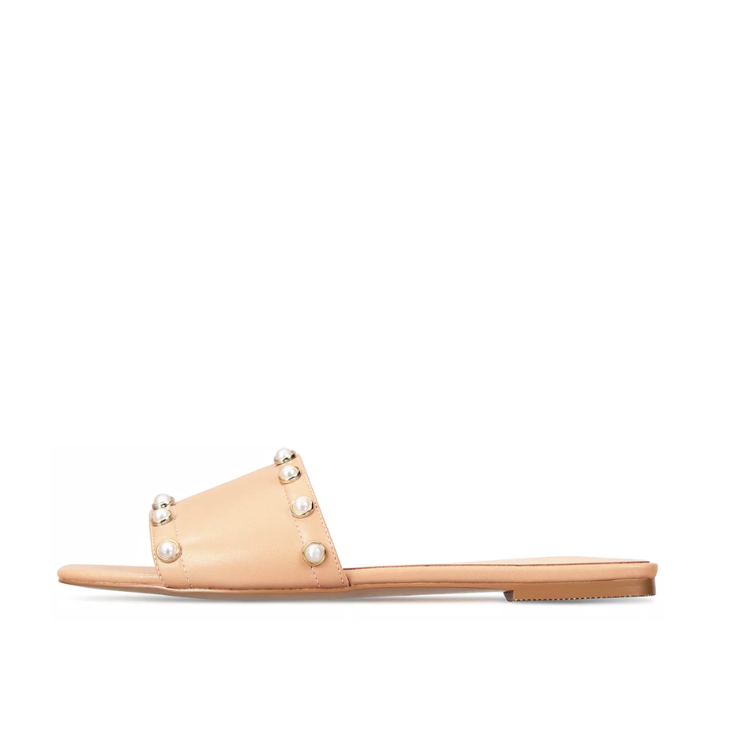 Narrow-Foot Friendly
