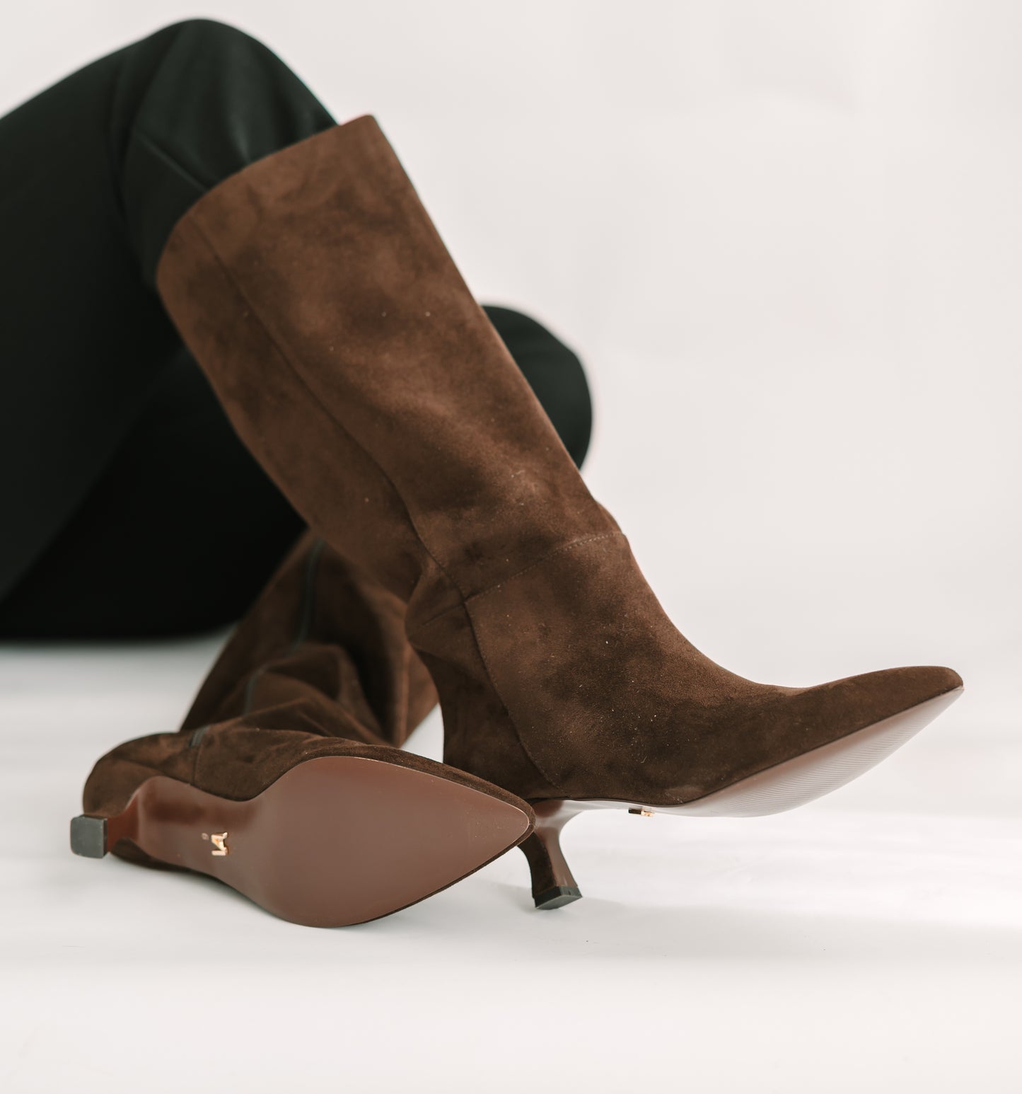 Alice Boots Brown