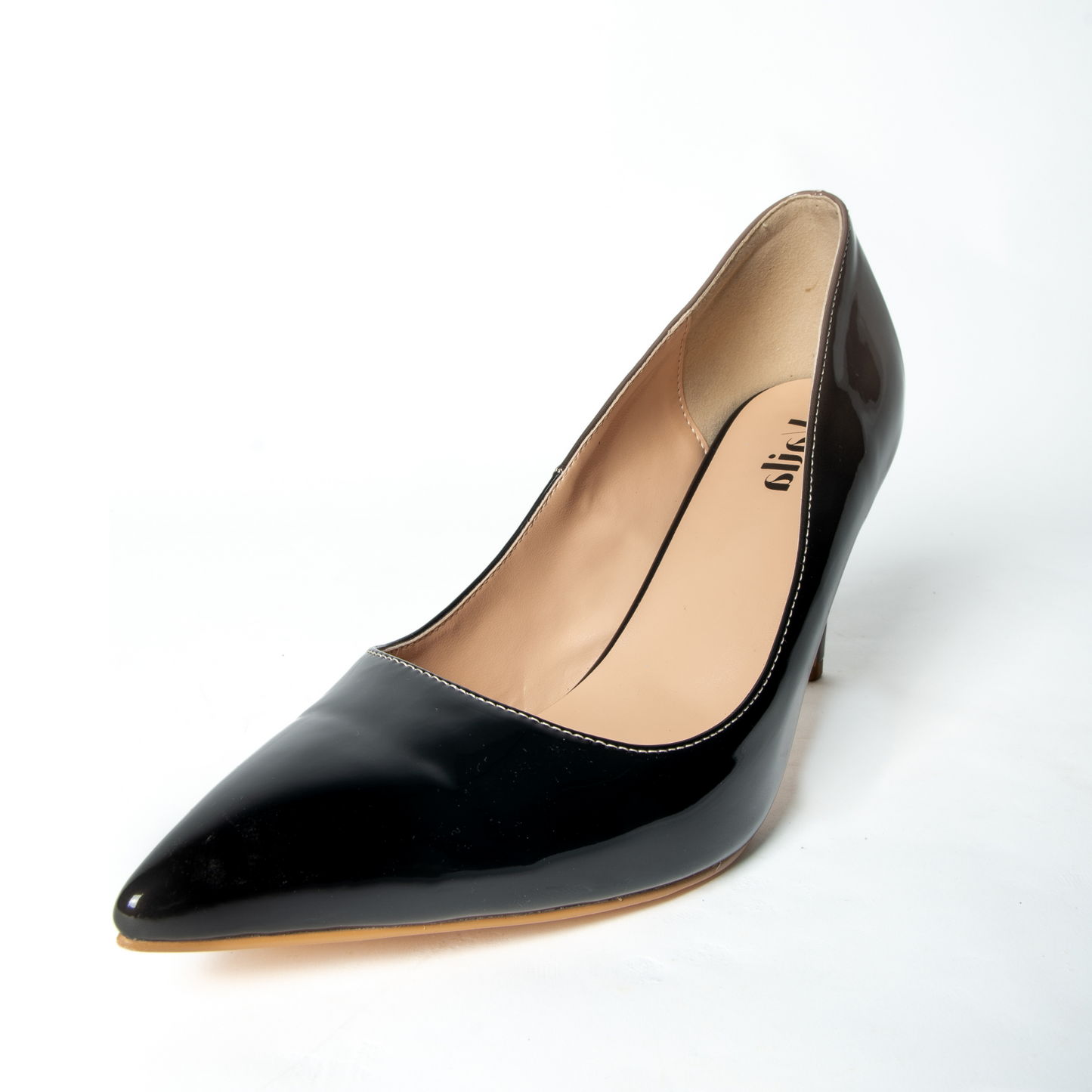 Raven Pump in Glossed Patent Leather perfect for office outfits